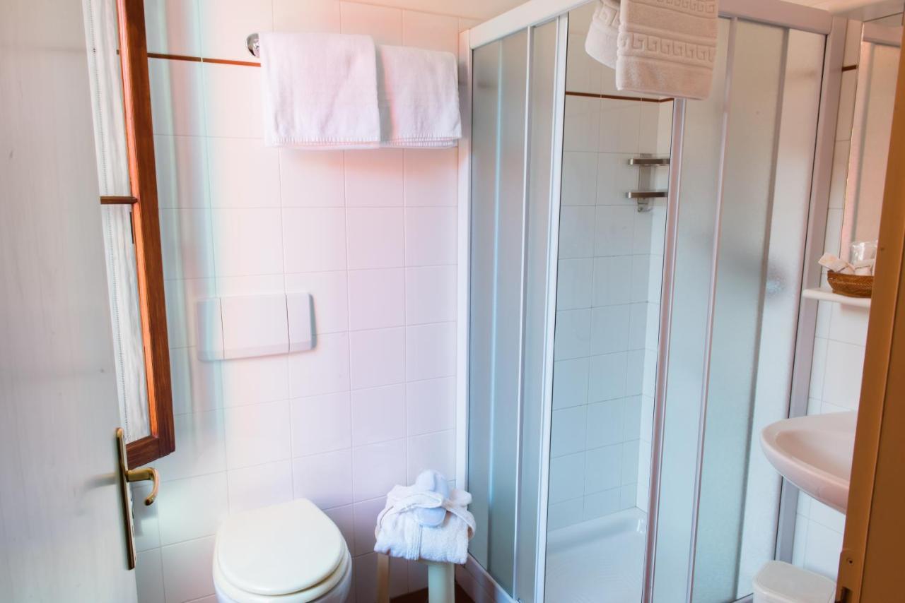 Locanda Solagna Quero Luaran gambar